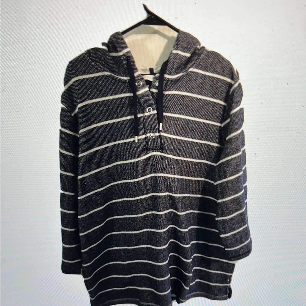 Sport savvy XL black Striped Hooded top